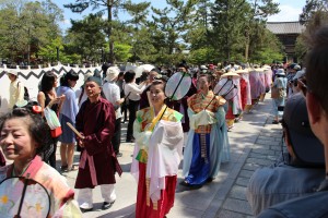 聖武天皇祭行列（采女）